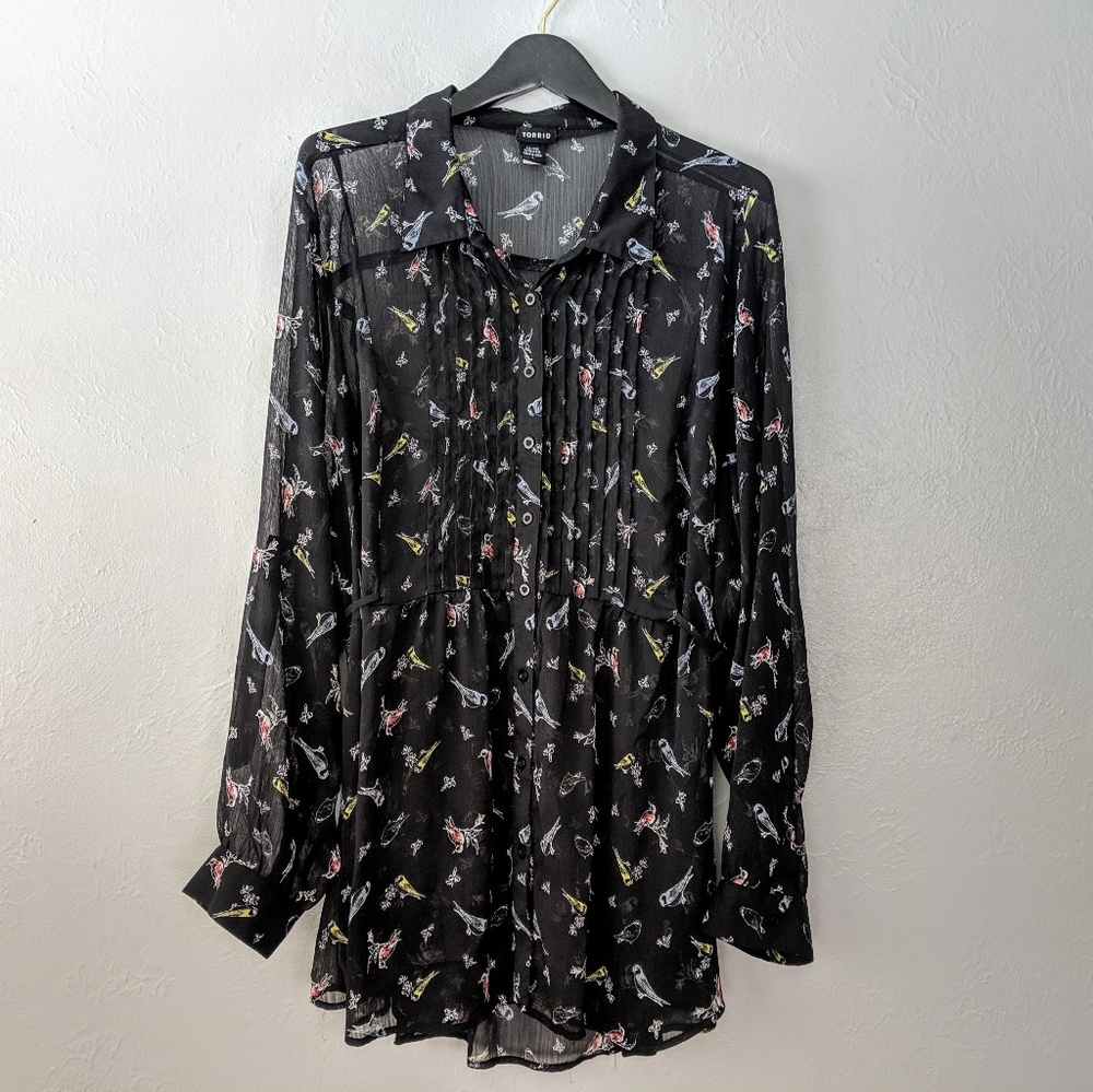 Torrid sheer bird print tunic top 4